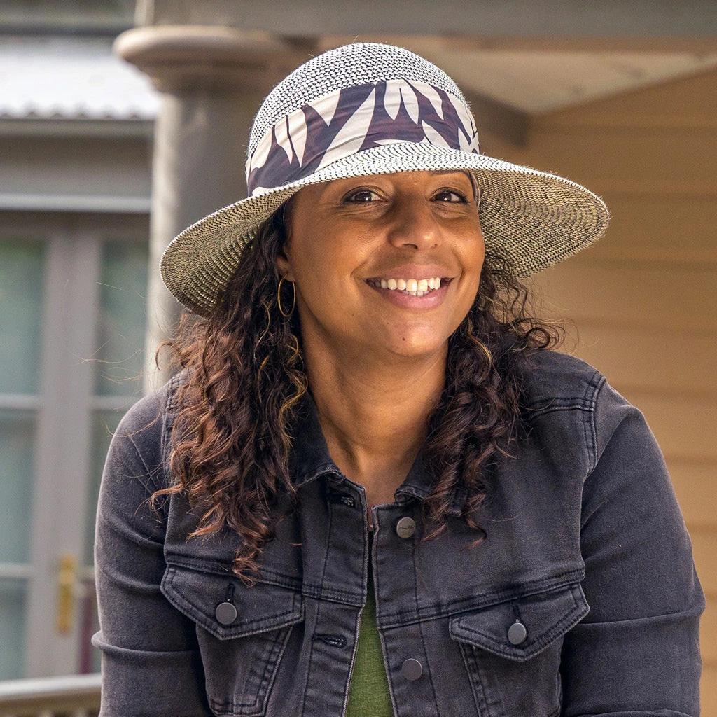 Selena Cloche Hat - Black/White - Image 2
