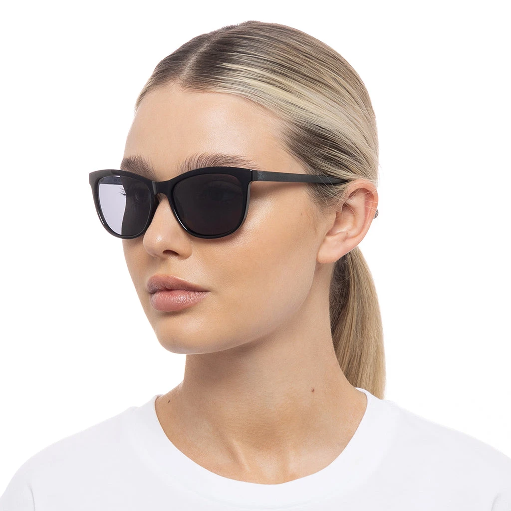 Hallem Sunglasses - Black - Image 3